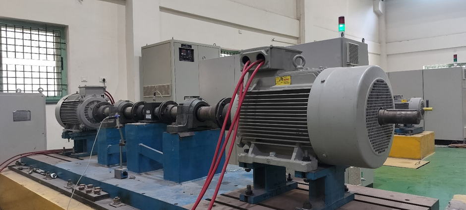 30 kW Induction motor under load test
