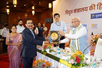 सीपीआरआई, बैंगलोर को “राजभाषा ज्योति शील्ड – प्रथम पुरस्कार” से सम्मानित किया गया